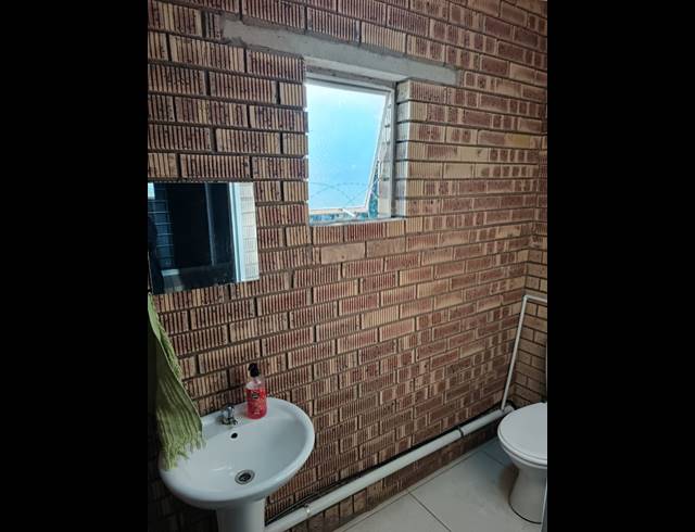 1,747M² WAREHOUSE FOR SALE IN PIETERMARITZBURG CENTRAL